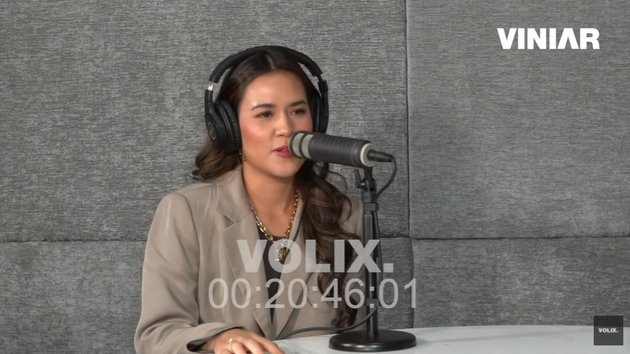 7 Moments Raisa Admits to Loving Watching Drakor Like Us - Can't Stop Talking About It Until Scolded by Assistant