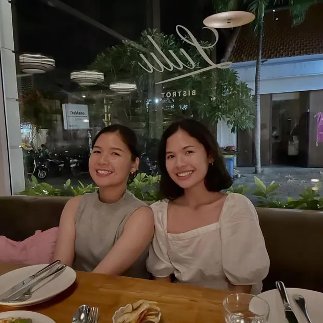 Ingga dan Anggi Adik Kembar Raditya Dika