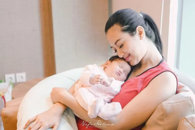 Baby Sere Anak Sylvia Fully