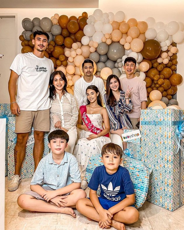 8 Portraits of Vanessa Lima's Baby Shower, Jessica Iskandar's Sister-in-Law, Can't Wait for the Birth of Their First Child