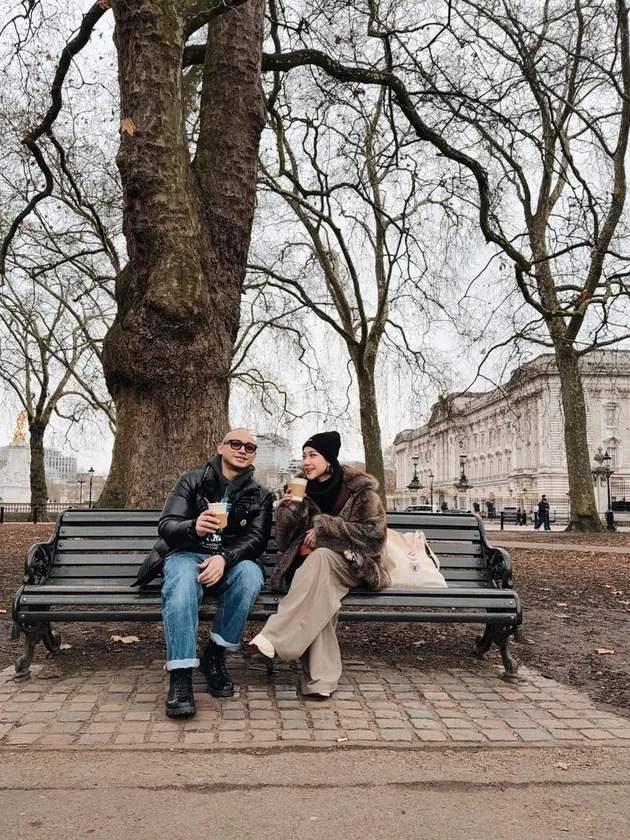 BCL Liburan mesra Bareng suami