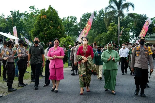 Kebaya Kahiyang Ayu