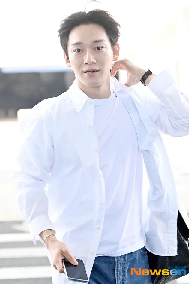 Chen EXO Berangkat ke Dubai