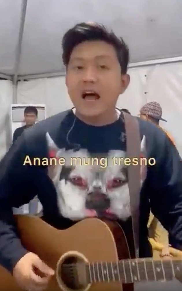 <nil>