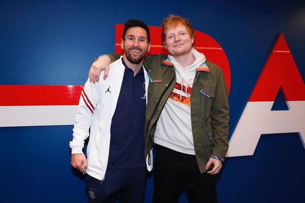 7 Portraits of Ed Sheeran Who Successfully Won the Favorite Male Pop Artist Award at the 2021 American Music Awards