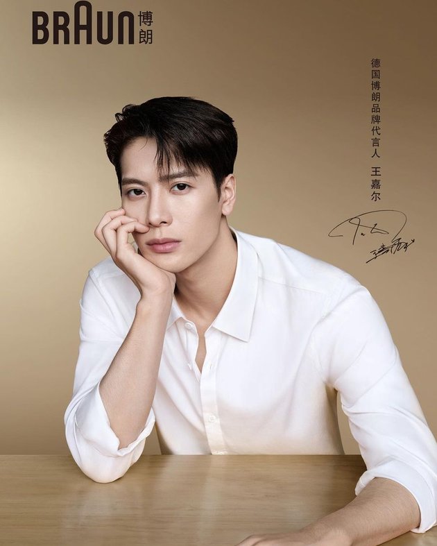 7 Handsome Portraits of Jackson Wang as a Shaver Spokesperson, His Thin Beard is Irresistible!