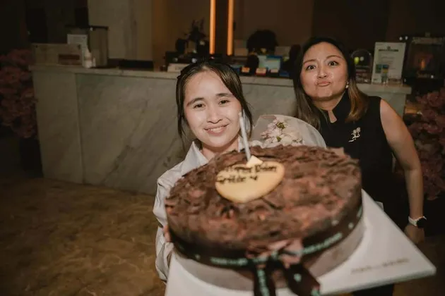 Gritte Agatha ulang tahun.