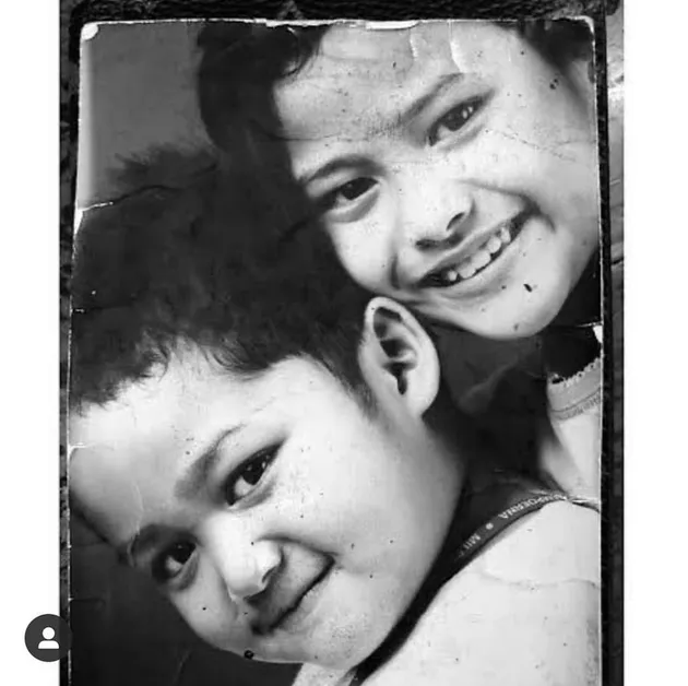 Foto Jadul Azriel dan Aurel Hermansyah