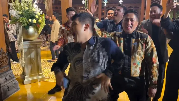 Jirayut joget di Acara After Party Pernikahan Anak Soimah