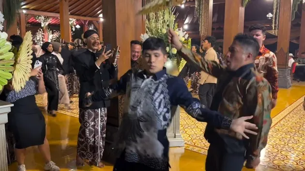 Jirayut dan irfan hakim di Acara After Party Pernikahan Anak Soimah
