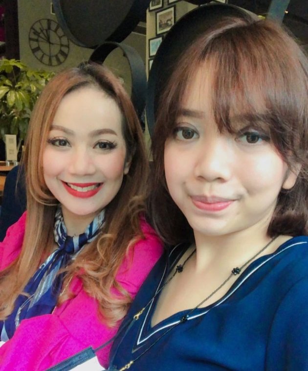 7 Portraits of Irene Librawati, Star of the Soap Opera 'NALURI HATI', with Her Daughter, Equally Beautiful - More Suitable as Sisters