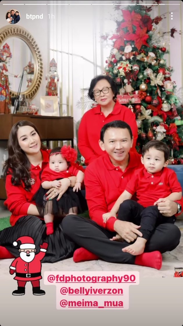 Vibrant All Red, Peek at 7 Special Edition Christmas Family Portraits of Ahok - Yosafat and Baby Sarah's Adorableness Caught Attention