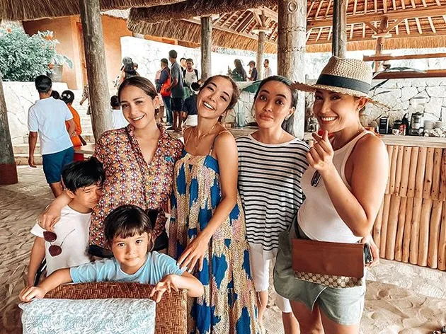 Gisella Anastasia dan Wijin