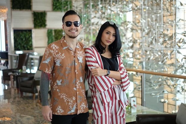 7 Portraits of Tyas Mirasih and Her Husband's Rarely Highlighted Affection, Married for Almost 4 Years - Happy Despite Not Having Children