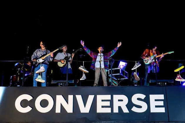 Konser Rizky Febian Converse