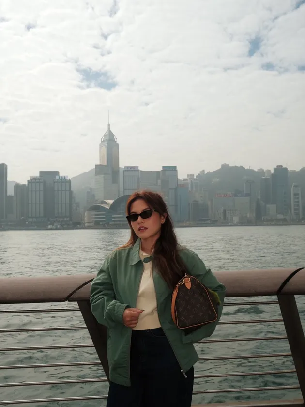 Marsha Aruan Liburan ke Hongkong