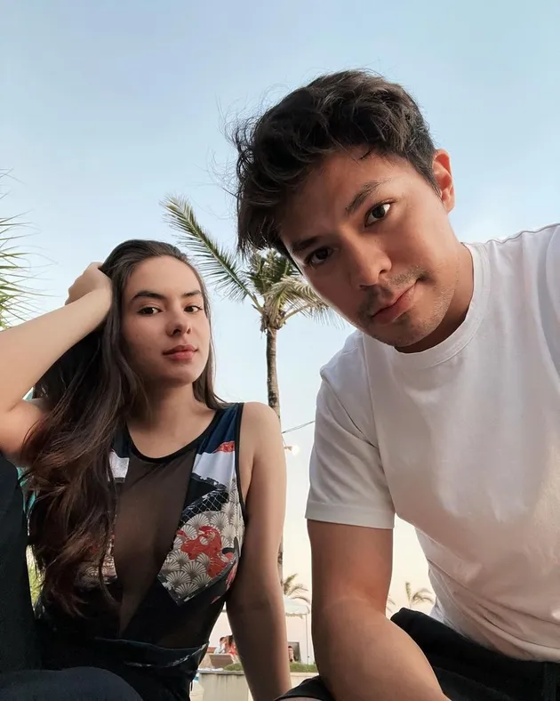 Steffi Zamora Fero Walandouw Mirip Go Public