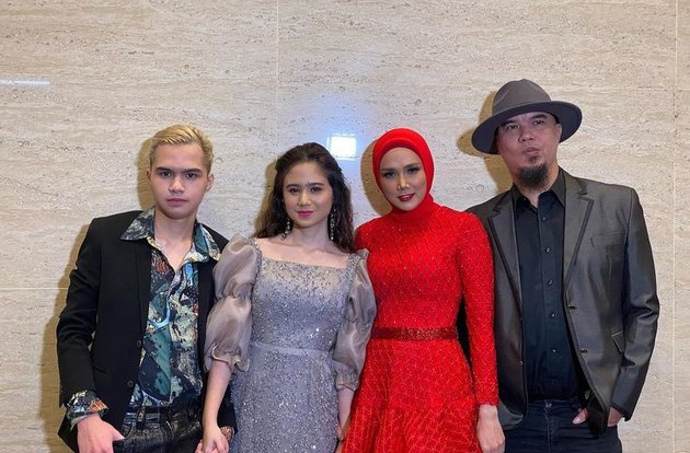 7 Potraits of Mulan Jameela's Appearance at AMI Awards 2021, Anggun in a Radiant Red Dress - Beautiful Face Said to Resemble Tissa Biani, Her Future Daughter-in-Law