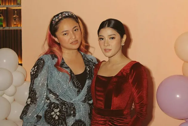 Potret Persahabatan Marshanda dan Naysila Mirdad