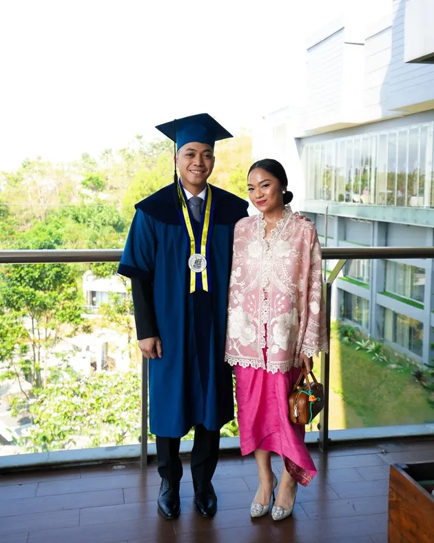 Rasyid Rajasa Anak Hatta Rajasa Wisuda S2