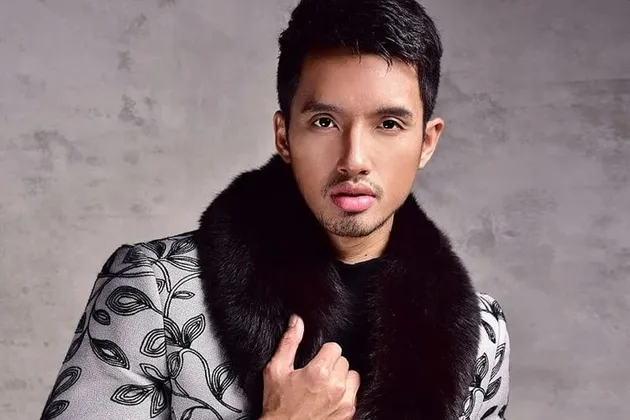 sepupu artis, sepupu artis terkenal