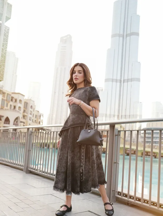 Tasya Farasya Selama di Dubai