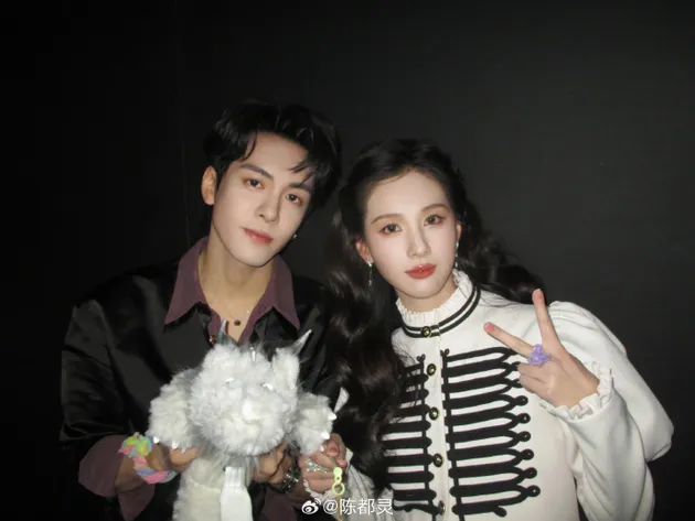 Potret Terbaru Chen Duling cantik bak boneka