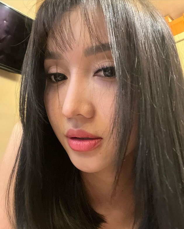 7 Latest Portraits of Lucinta Luna with Short Hair and Bangs ala Korean Girl - Netizens: This is a Failed Plastic Surgery!
