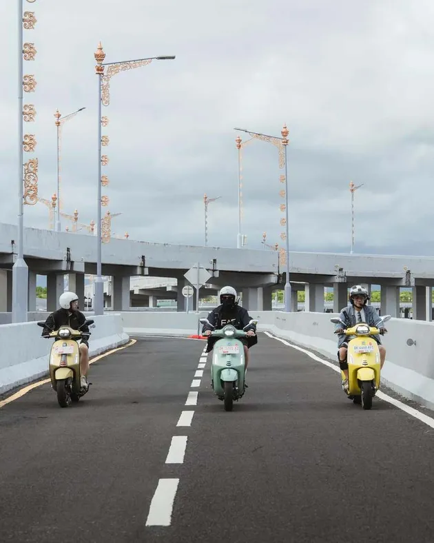 The Dudas Minus One di tol Bali