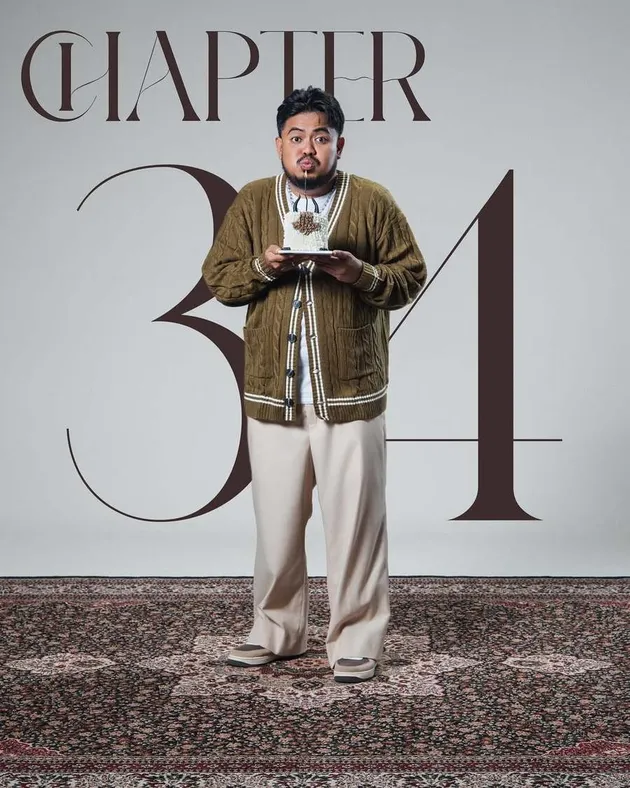 Potret Ultah Sederhana Rigen Rakelna