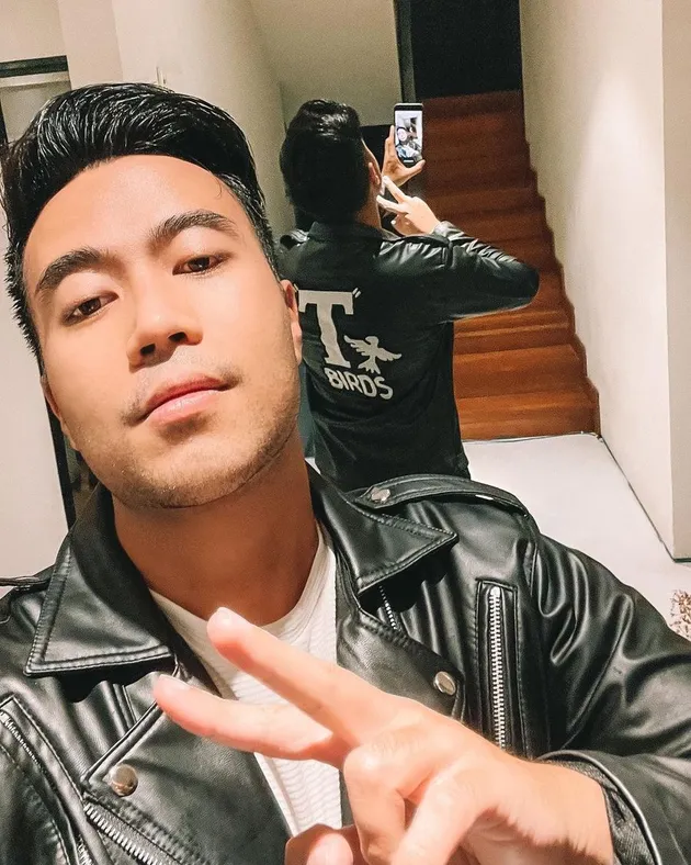 7 Potret Vidi Aldiano Musisi Kawakan Indonesia