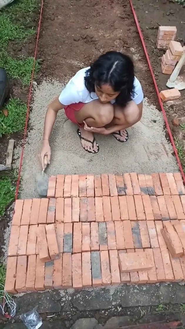 Widuri Putri Anak Dwi Sasono dan Widi Mulia