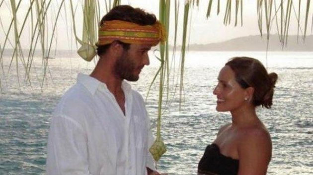 Chris Hemsworth agak berbeda. Dirinya memilih Sumba, Nusa Tenggara Timur sebagai lokasi pernikahannya dnegan Elsa Pataky pada tahun 2010 lalu.