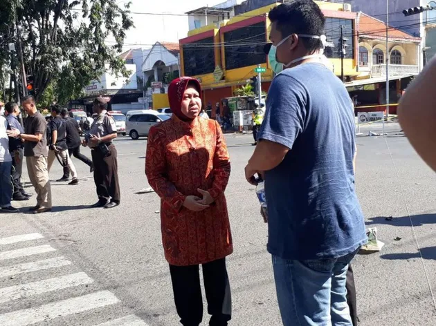 bom surabaya, bom gereja surabaya, bom mapolsek surabaya