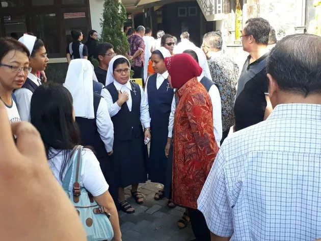 bom surabaya, bom gereja surabaya, bom mapolsek surabaya