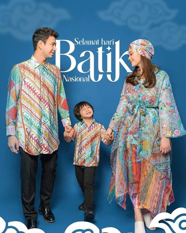 Celebrate National Batik Day, These 8 Artists 'Compete' in Stylish Batik Fashion on Instagram