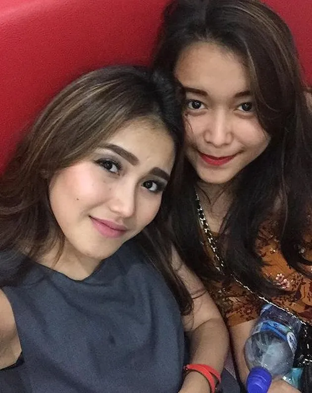 berita ayu ting ting, kabar ayu ting ting, foto ayu ting ting