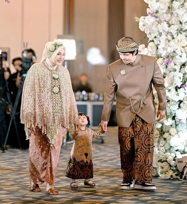 Ameena di Acara 7 Bulanan Aurel Hermansyah