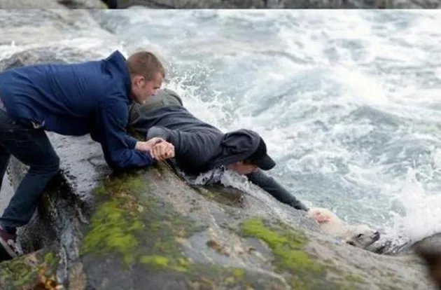 orang baik, berbuat baik, perbuatan baik, faith in humanity restored