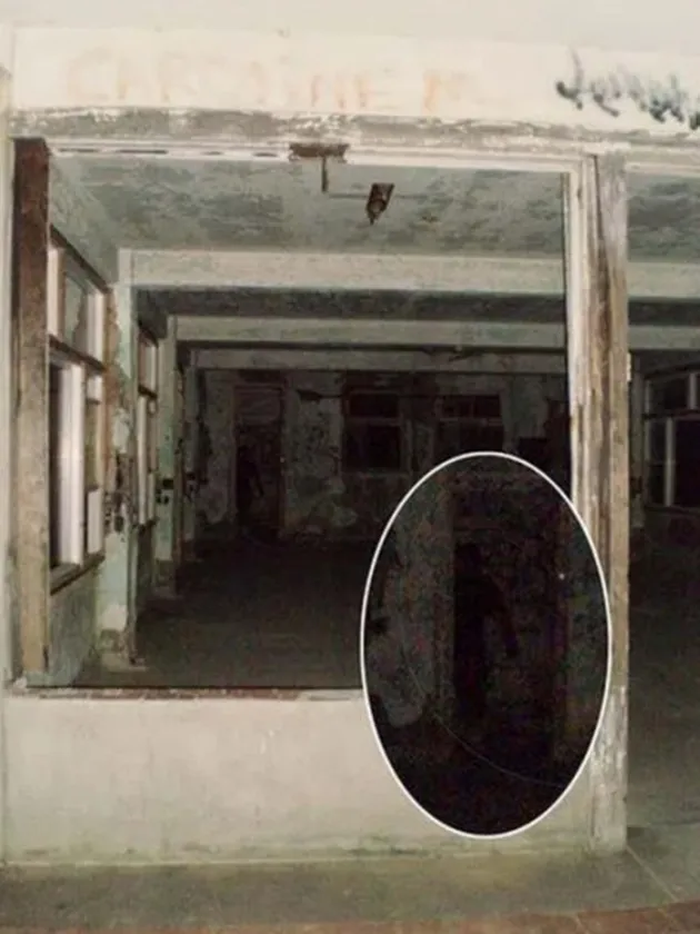 foto hantu, foto penampakan, foto menakutkan