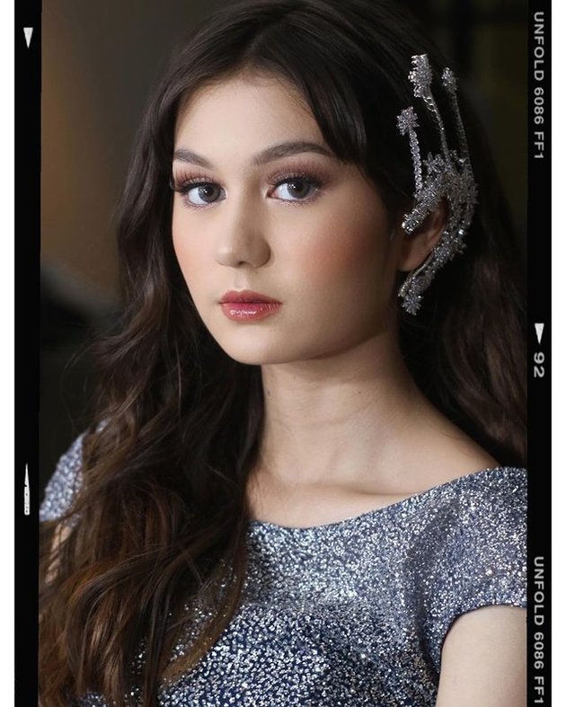 Photos Of Zoe Jackson S Full Glam Look Star Of BUKU HARIAN SEORANG ISTRI This Beautifully