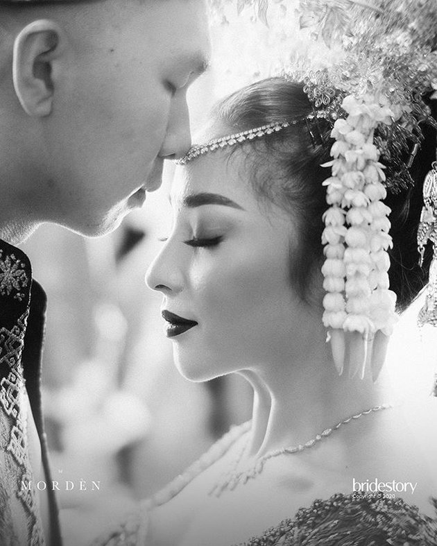 8 First Photos of Nikita Willy and Indra Priawan as Wife and Husband, Very Sweet on Their Wedding Day!