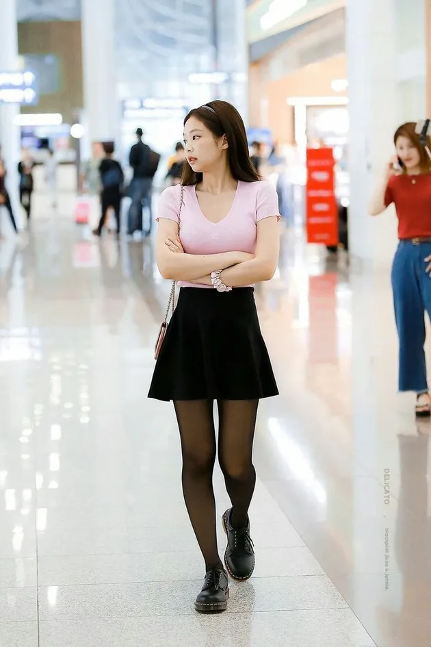 Jennie BLACKPINK Airport Fashion