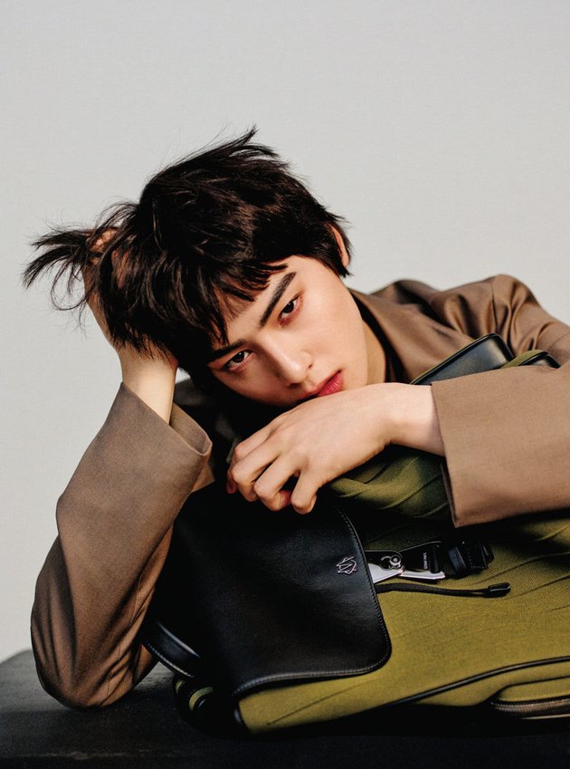 8 Cool Styles of Cha Eun Woo in the Latest GQ Magazine, Radiating Successful Visuals That Will Mesmerize You