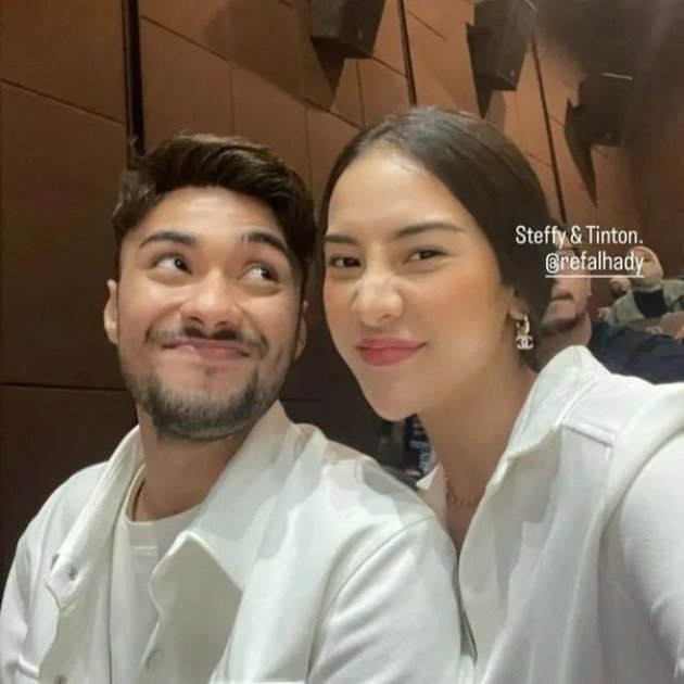 8 Opponents of Anya Geraldine in Movies and Series with Big Stars, Including Reza Rahadian and Refal Hady that Caught Attention!
