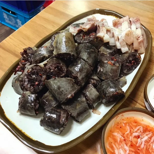 Makanan Enak Tapi Aneh