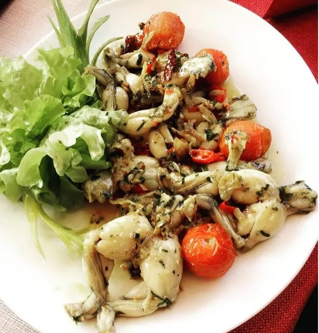 Makanan Enak Tapi Aneh