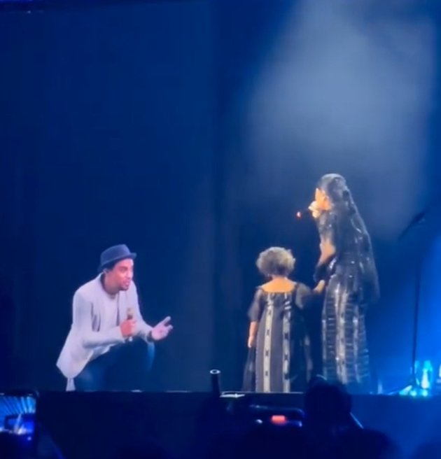8 Emotional Moments of Baby Gewa, Glenn Fredly's Only Daughter, Meeting Her Late Father for the First Time, Making Everyone Cry