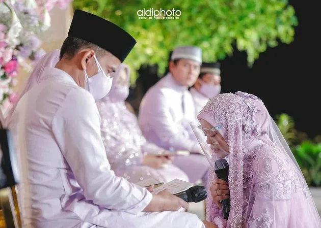 Potret haru di pengajian Lesti.