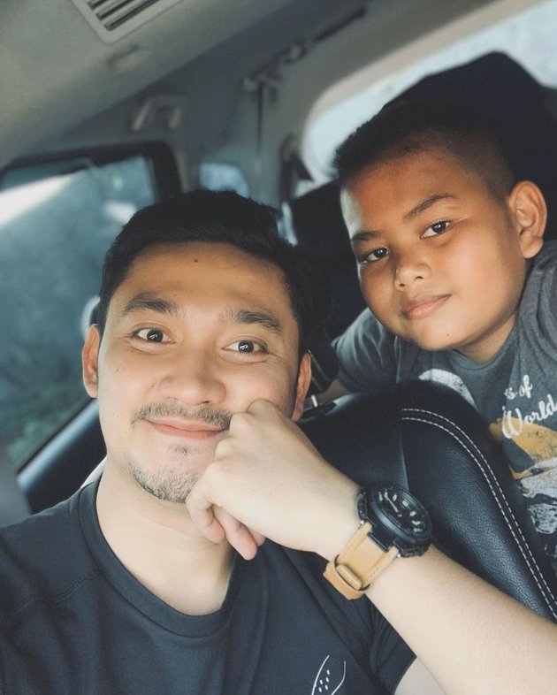 8 Moments of Togetherness between Dewi Perssik and Angga Wijaya's Adopted Child, Always Harmonious Despite Not Being Blood-Related